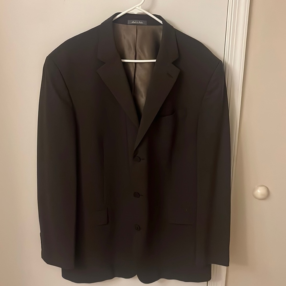Men’s Oscar de la Renta Profile brown suit jacket. 100%wool size 46R
